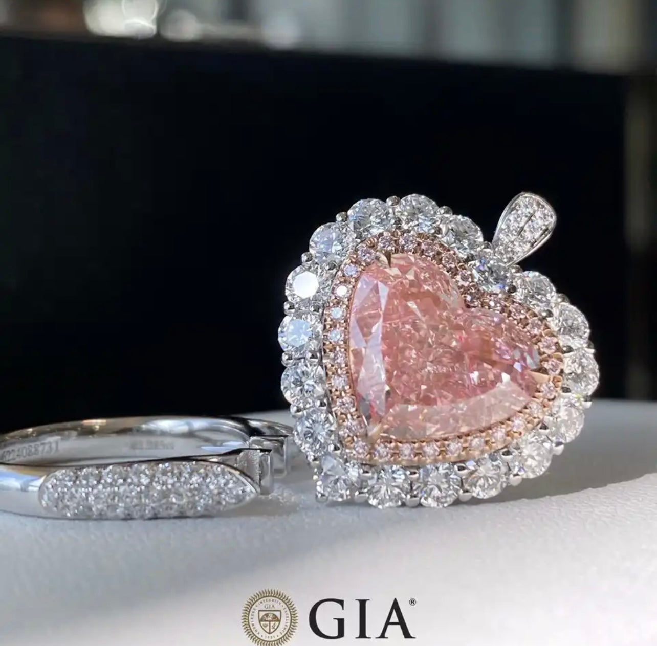 6 Carats Argyle Fancy Intense Pink Heart Cut Diamond or Ring