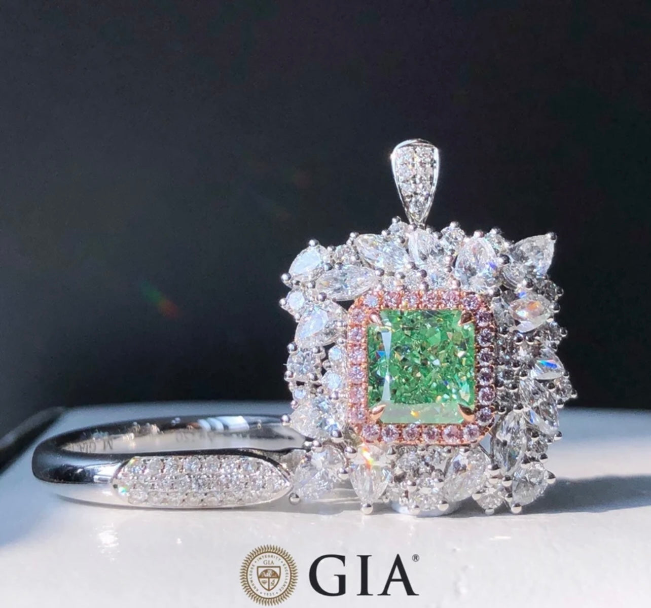 Very Beautiful Rare and Amazing 4.00 Carat Fancy Vivid Green Diamond in Brilliant Princess Cut Flawless Clarity Type 2A Diamond GIA Dossier