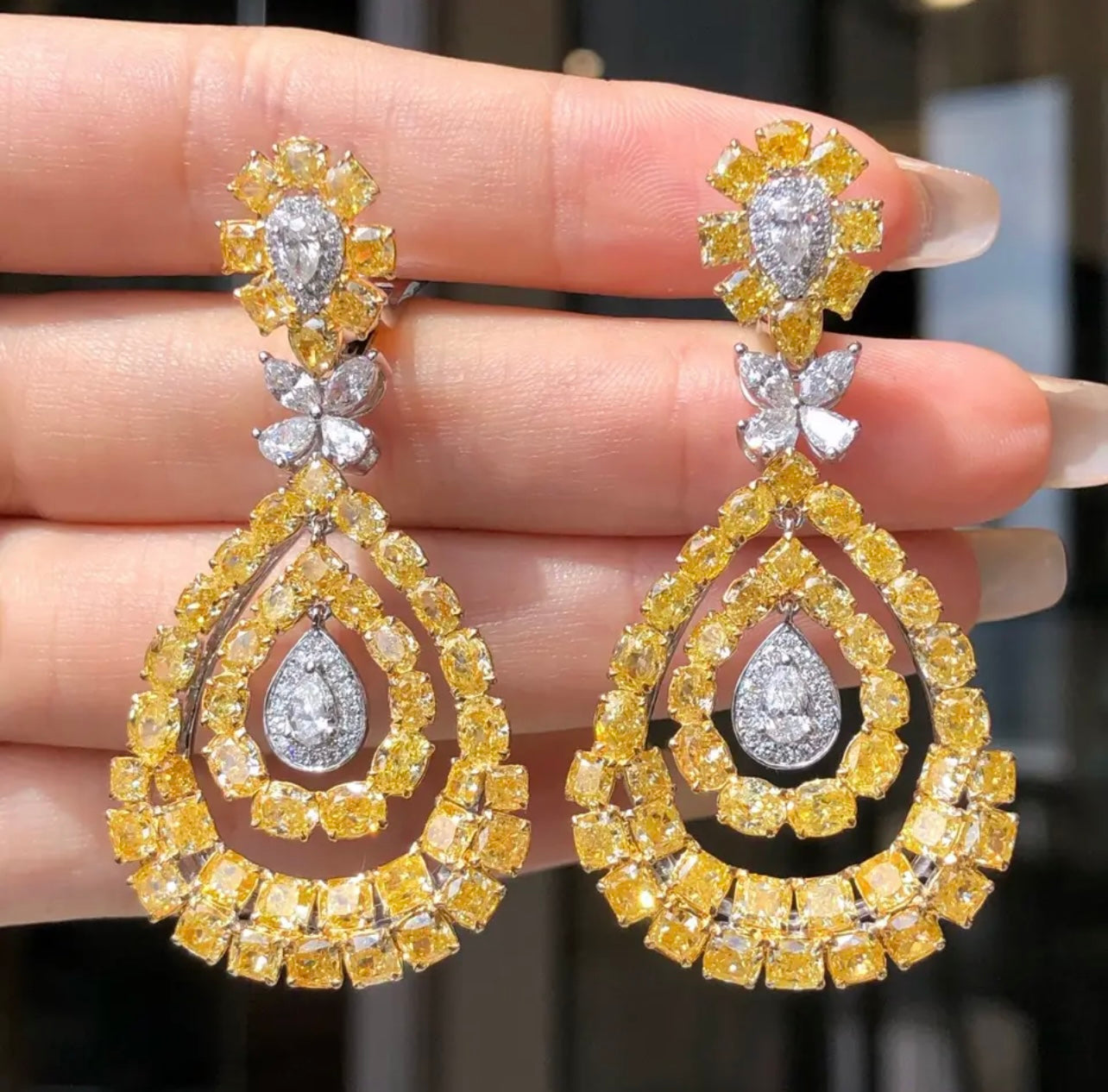 12 Carats Fancy Vivid Diamond Earrings VVS1 GIA Dossier
