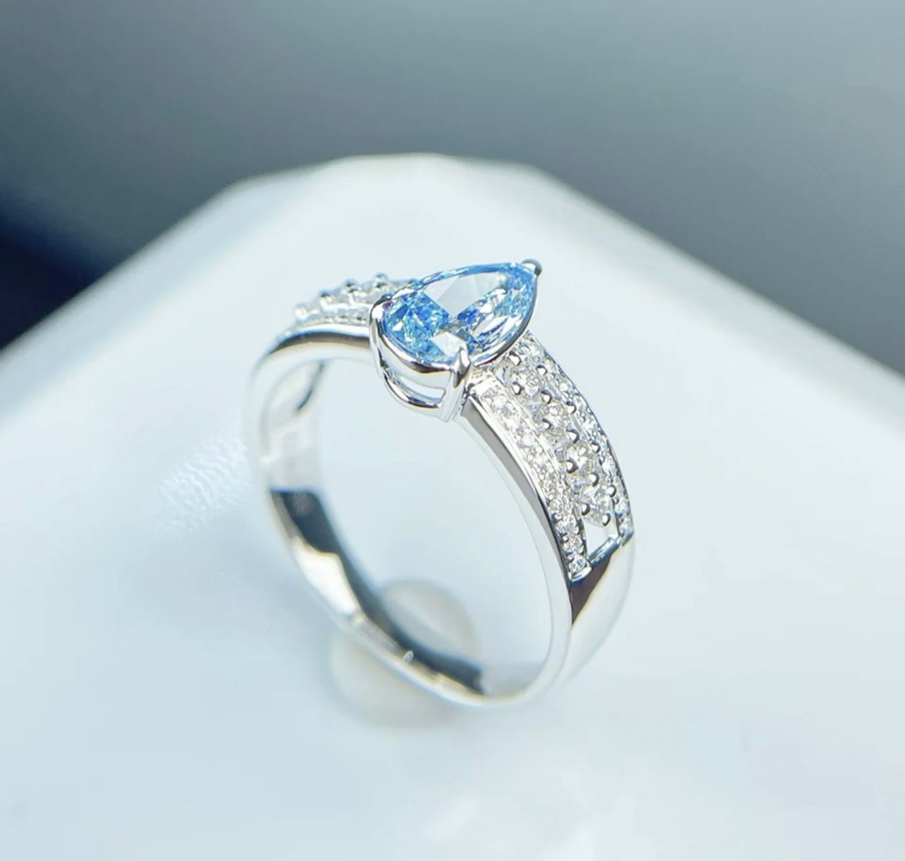 Extremely Rare Fancy Vivid Blue Diamond Ring, Flawless Type 1ab, GIA Dossier Certificate- GIA 1ab Certificate