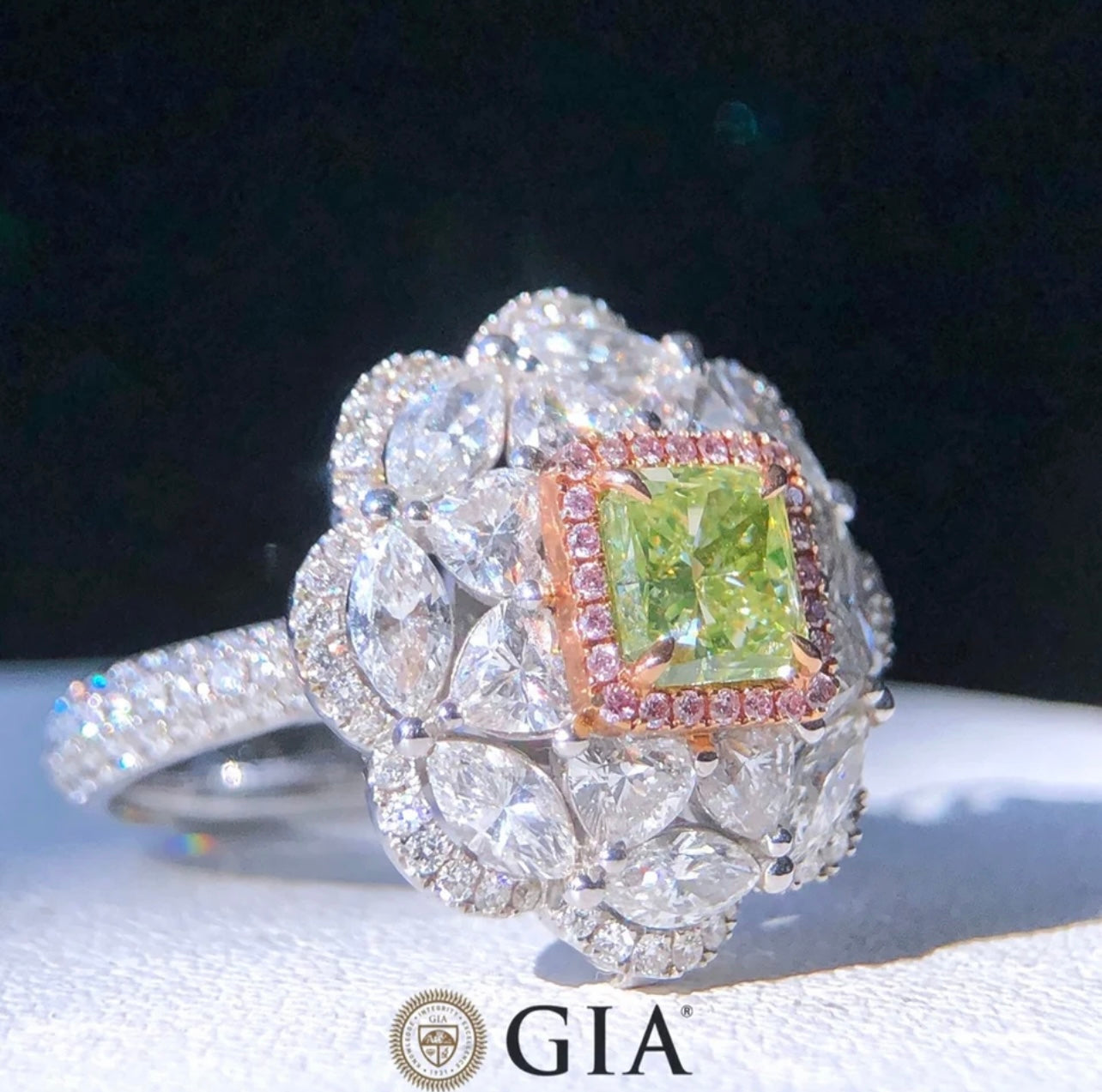 Rarest Vivid Green Princess Cut Diamond Ring and Necklace Clarity IF Set with Solid 18K White Gold all Natural Earth Mined GIA Certificate Dossier.